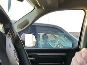 Car flash masturbating caught by curious lady
